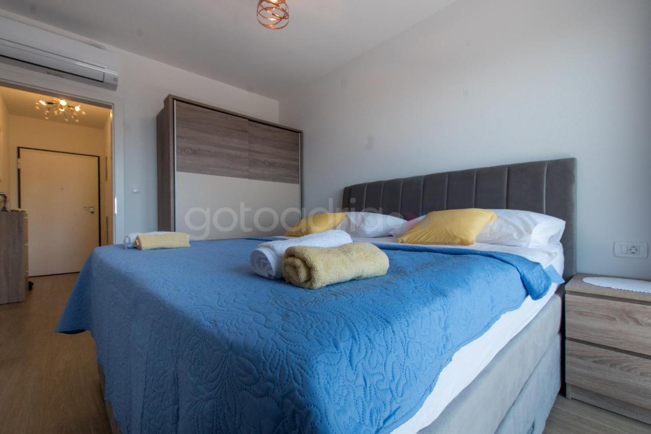 Sea View Apartment Ljiljana Makarska Buitenkant foto