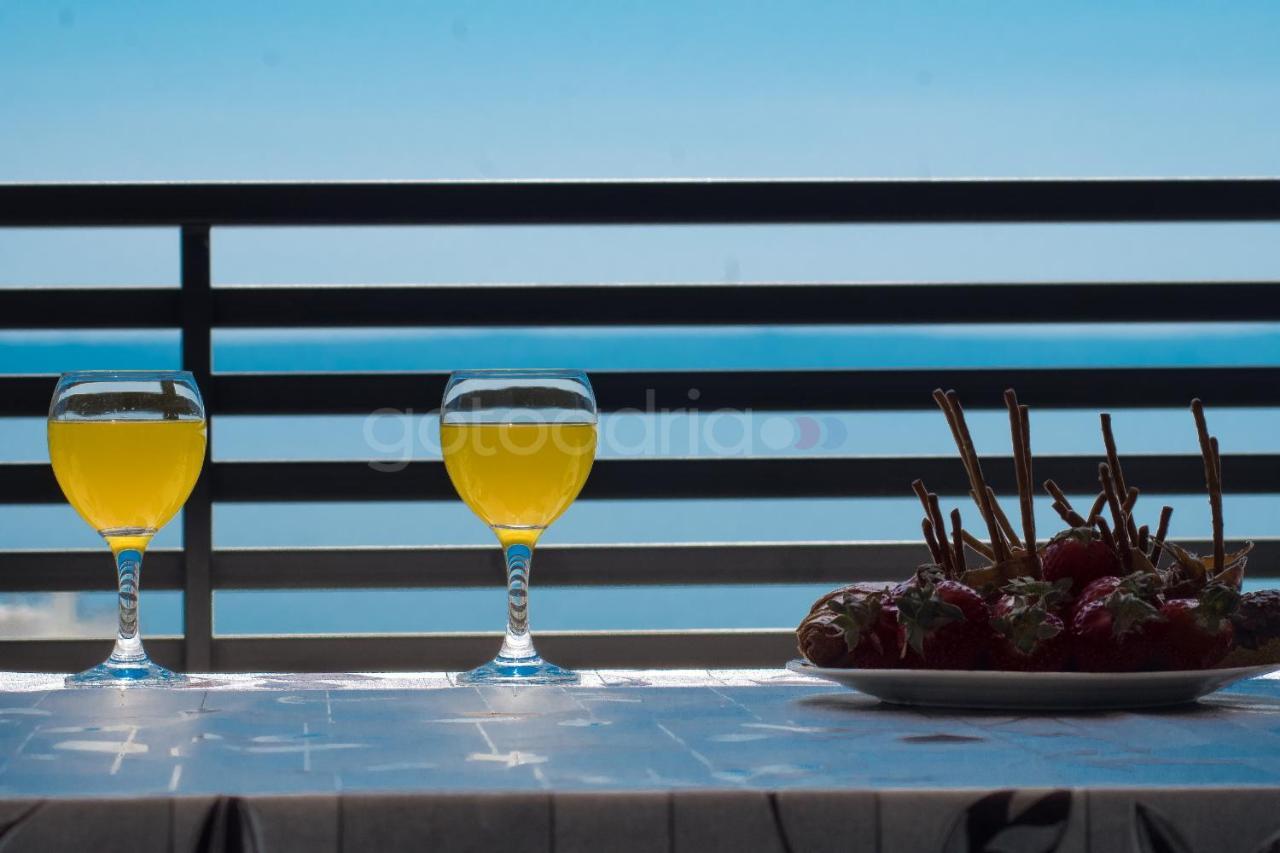 Sea View Apartment Ljiljana Makarska Buitenkant foto